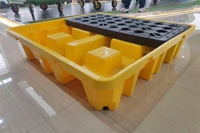 Rotomolded Pallets Rotomolded Pallets
