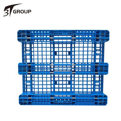 Pallet Plastik Untuk Transportasi Dan Penyimpanan Air